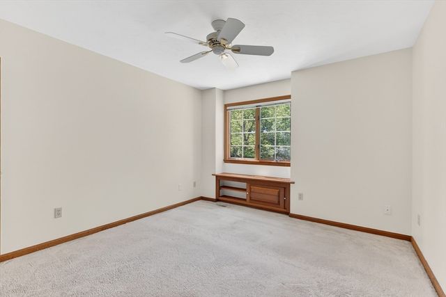 1 Punch Bowl Dr, Falmouth, MA 02540