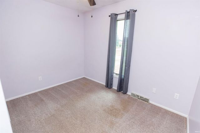 56106 Wynnewood Drive, Osceola, IN 46561