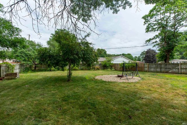 56106 Wynnewood Drive, Osceola, IN 46561