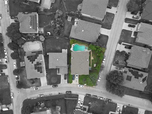 6920 DANIELDALE Drive, Fort Worth, TX 76137