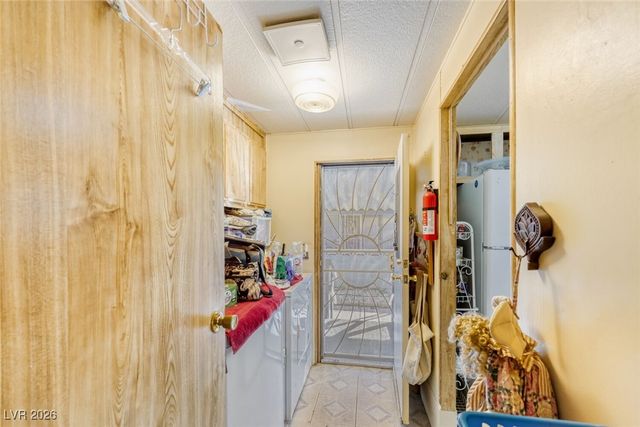 3038 La Barca Lane, Las Vegas, NV 89122