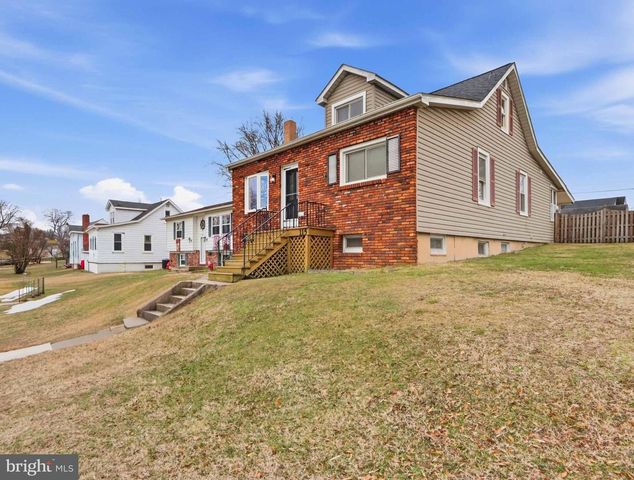 115 9TH AVE, Baltimore, MD 21225