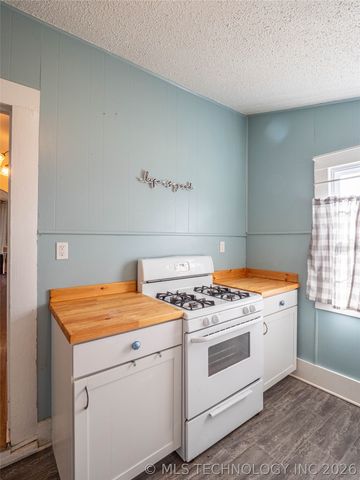 213 W Monroe, Mcalester, OK 74501