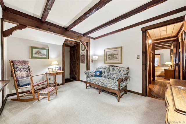 481 Ackerson Boulevard, Brightwaters, NY 11718