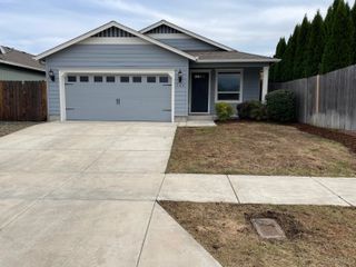 760 Nicholas Lee Drive, Medford, OR 97501