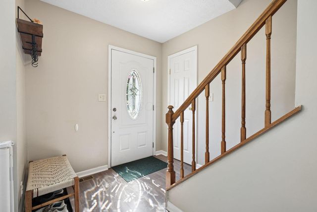 3794 Ravens Glen Drive, Columbus, OH 43221
