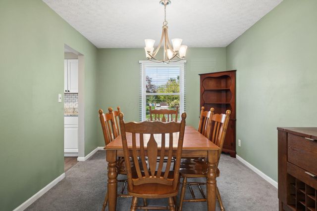 3794 Ravens Glen Drive, Columbus, OH 43221