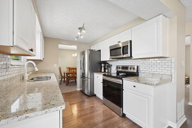 3794 Ravens Glen Drive, Columbus, OH 43221