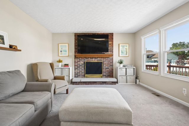 3794 Ravens Glen Drive, Columbus, OH 43221