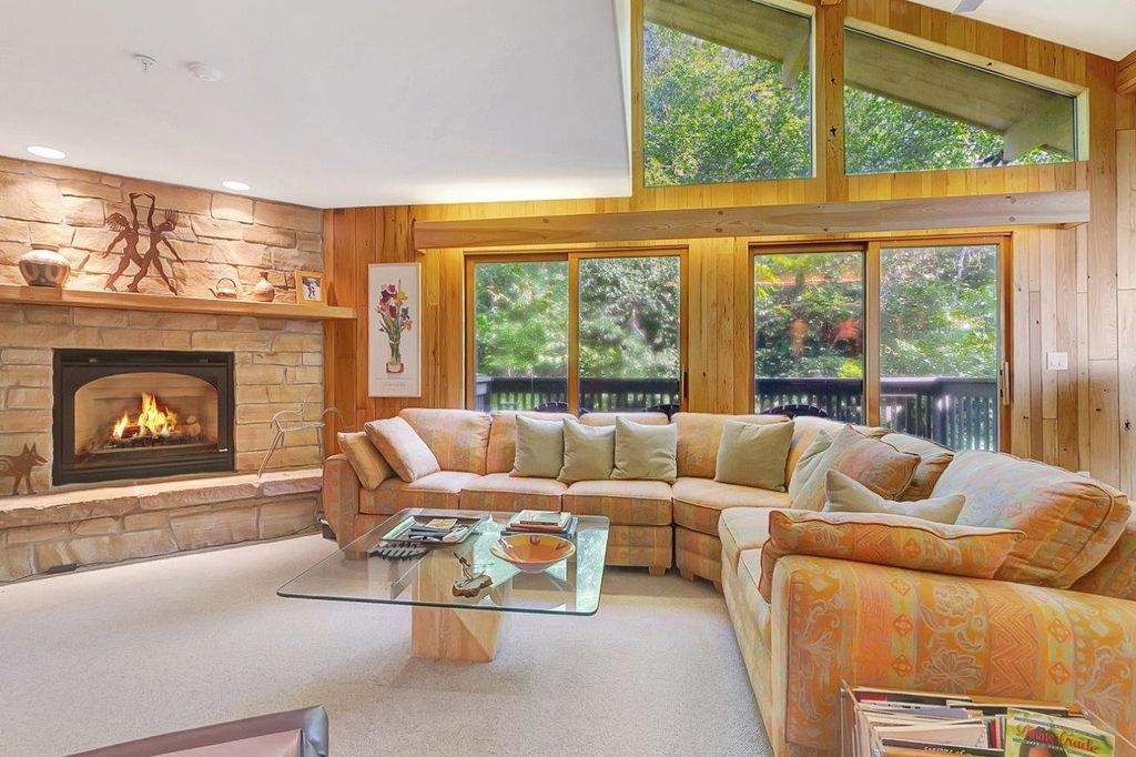 95 Birches Way C-C2, Peru, VT 05152