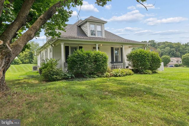 21101 YORK RD, Parkton, MD 21120