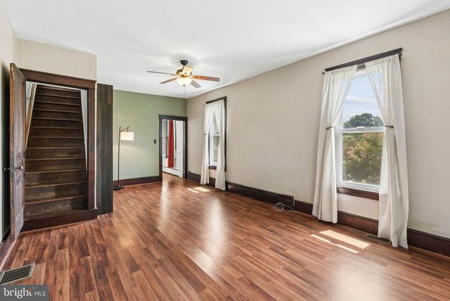 21101 YORK RD, Parkton, MD 21120