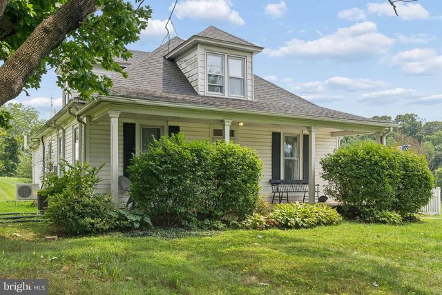 21101 YORK RD, Parkton, MD 21120