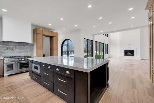 246 Sunnyside Road, Lincroft, NJ 07738