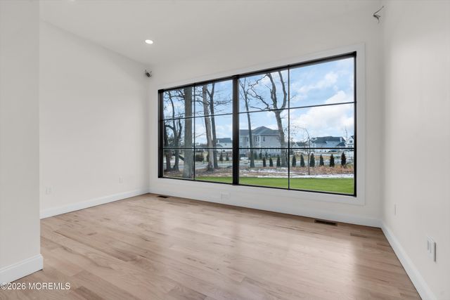 246 Sunnyside Road, Lincroft, NJ 07738