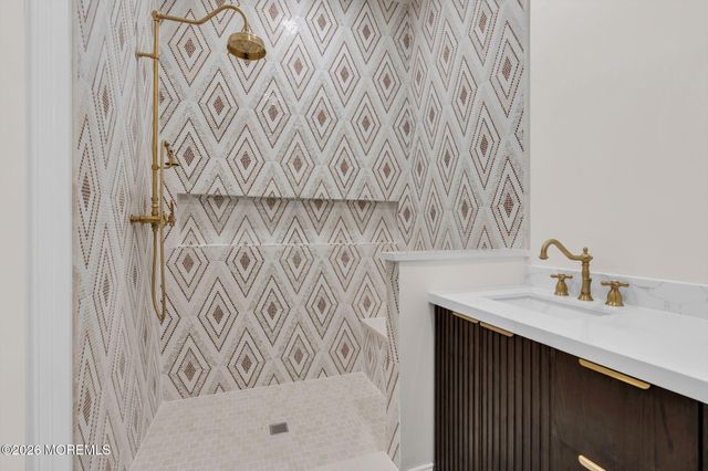 246 Sunnyside Road, Lincroft, NJ 07738