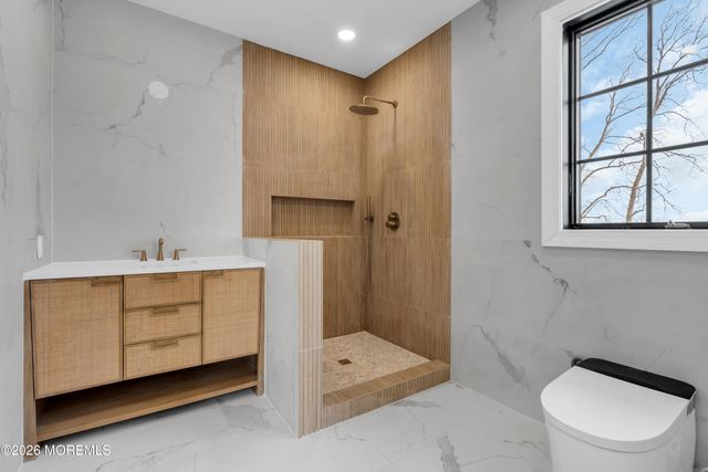 246 Sunnyside Road, Lincroft, NJ 07738