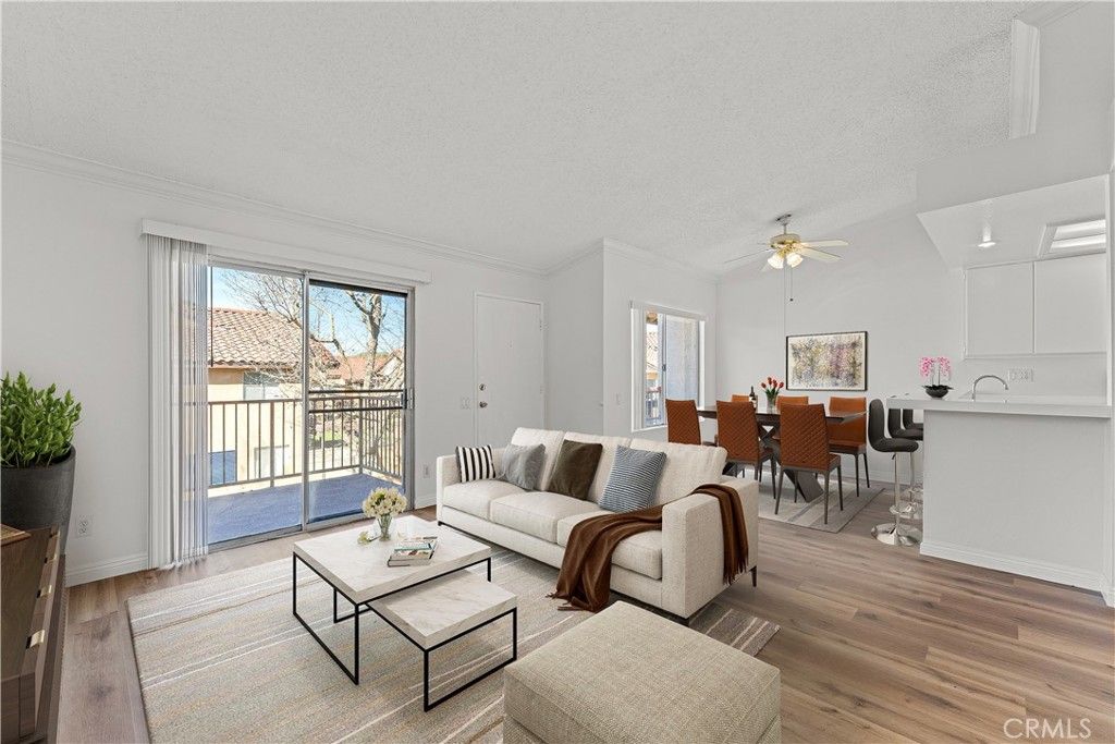 Image 2 of property listing at 1015 Margarita D202, Corona, CA 92879