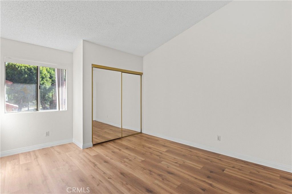 Image 5 of property listing at 1015 Margarita D202, Corona, CA 92879