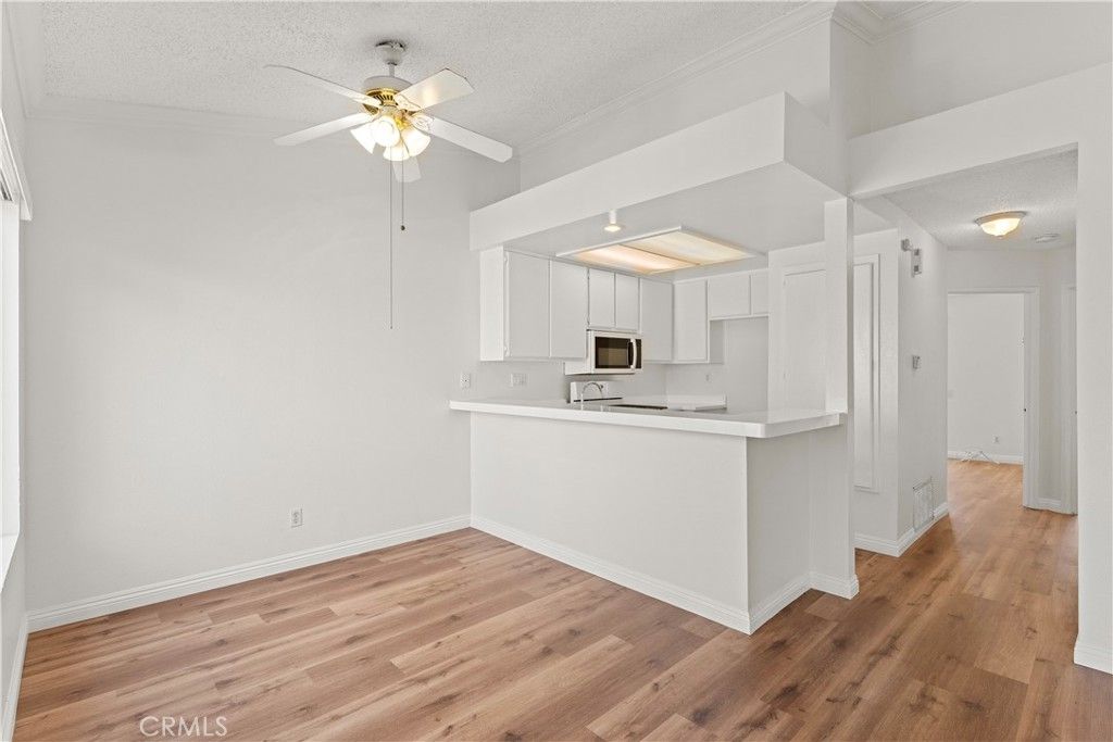 Image 8 of property listing at 1015 Margarita D202, Corona, CA 92879