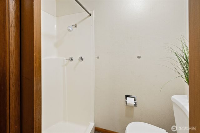 24710 217th Avenue SE, Maple Valley, WA 98038