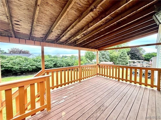 6834 Nettle Creek Drive, Evans, NY 14047