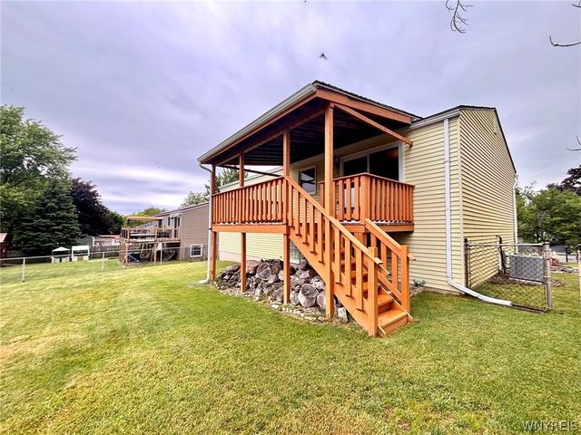6834 Nettle Creek Drive, Evans, NY 14047
