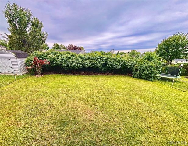 6834 Nettle Creek Drive, Evans, NY 14047