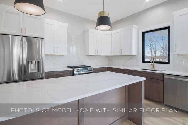 11509 New Trails Drive, Osceola, IN 46561