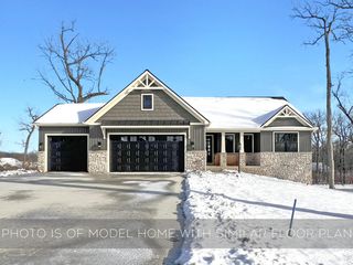 11509 New Trails Drive, Osceola, IN 46561