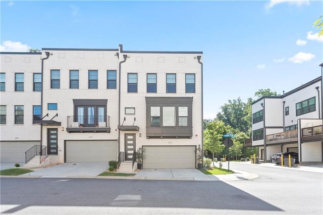 1501 Cobalt Drive NW, Atlanta, GA 30318