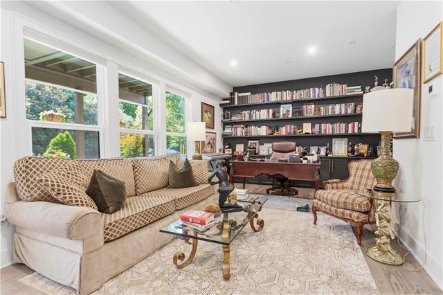 1501 Cobalt Drive NW, Atlanta, GA 30318