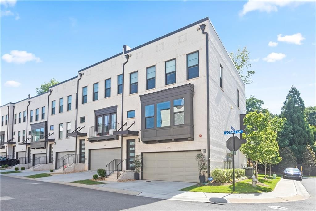 1501 Cobalt Drive NW, Atlanta, GA 30318