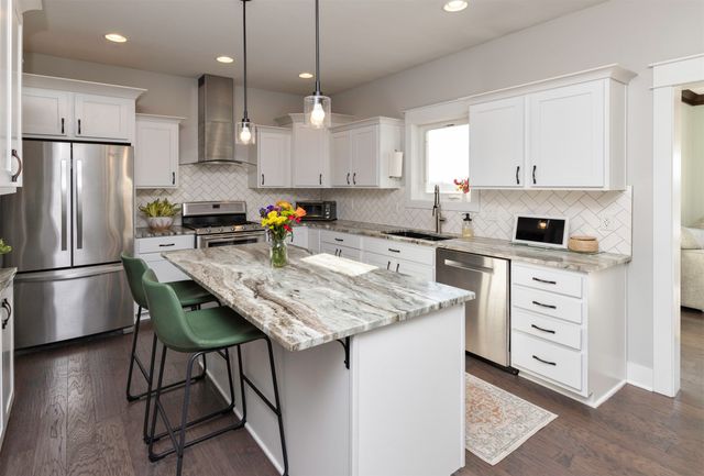 9440 Rushbrook Drive, Johnston, IA 50131