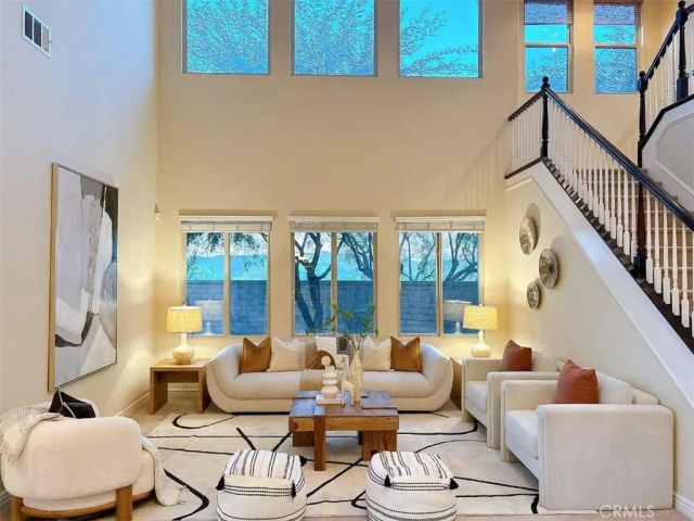 8287 Soft Winds, Corona, CA 92883