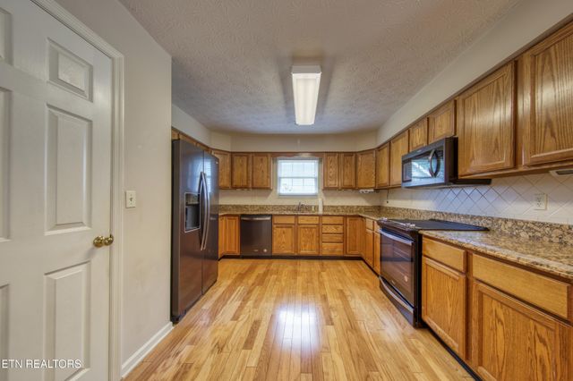 2024 Wayside Rd, Knoxville, TN 37931