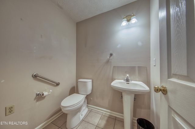 2024 Wayside Rd, Knoxville, TN 37931