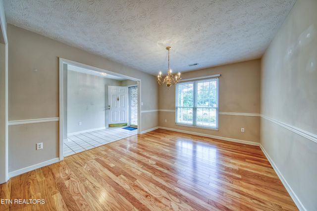 2024 Wayside Rd, Knoxville, TN 37931