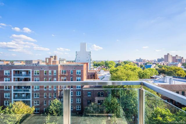 144-27 Sanford Avenue 8O, Flushing, NY 11355