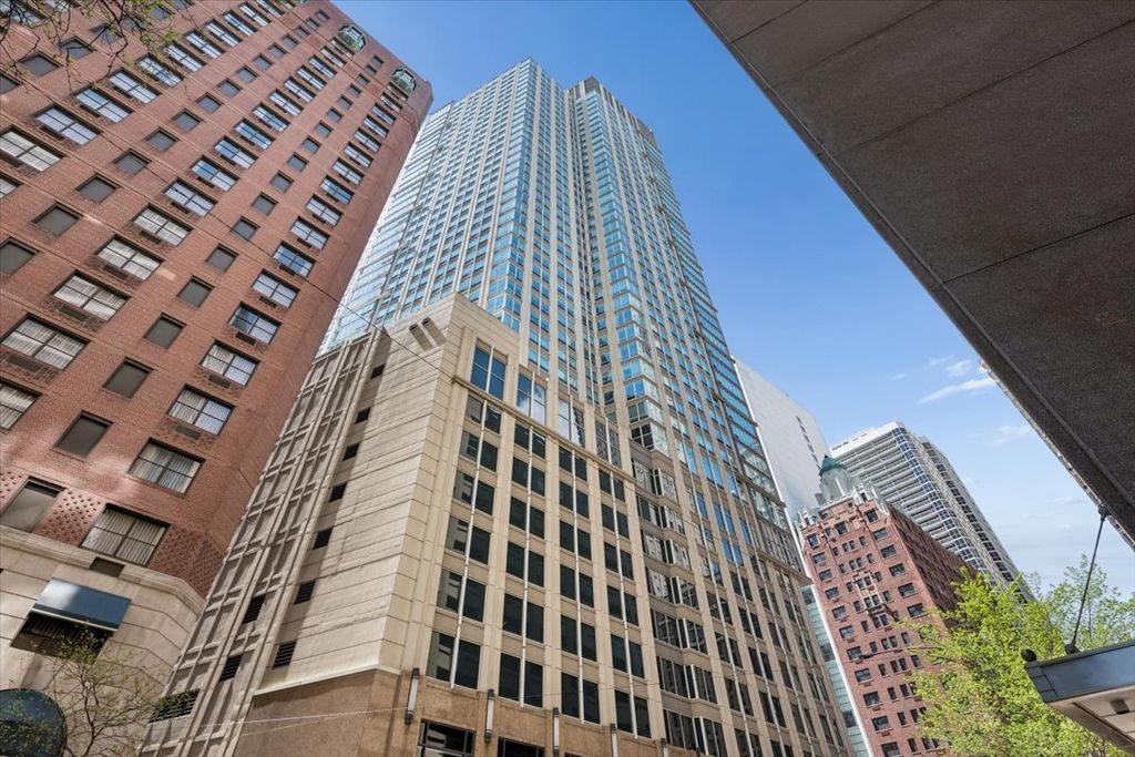 57 E Delaware Place 3804, Chicago, IL 60611