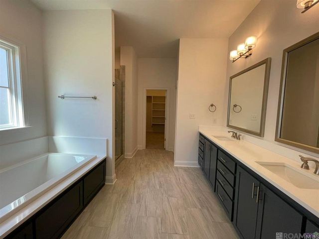 7508 Griffon Dr, Baton Rouge, LA 70817