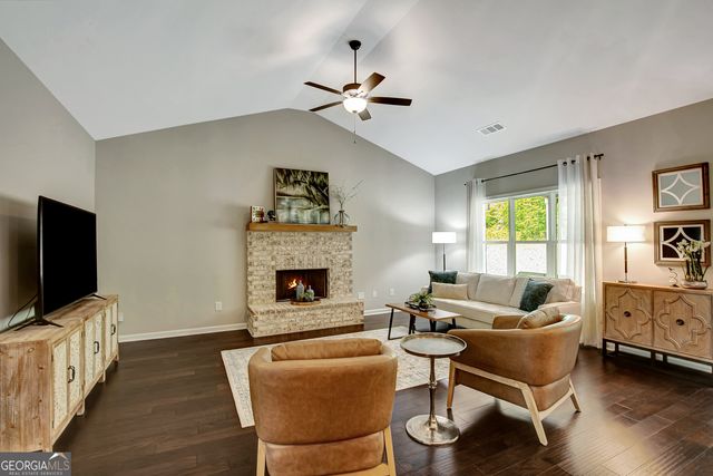 1253 Perkins Road, Hogansville, GA 30230