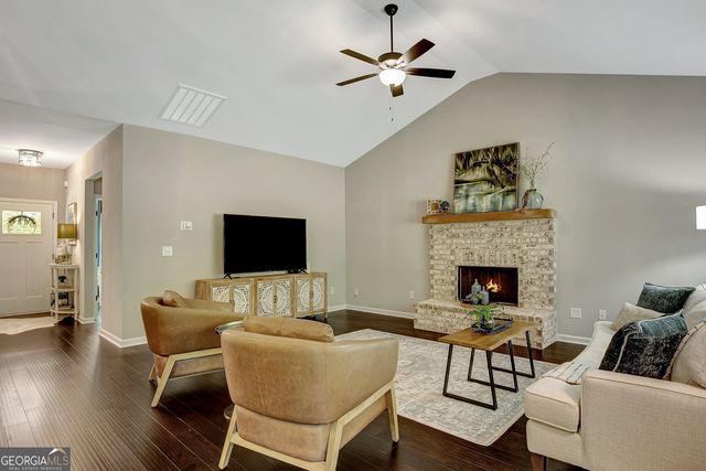 1253 Perkins Road, Hogansville, GA 30230