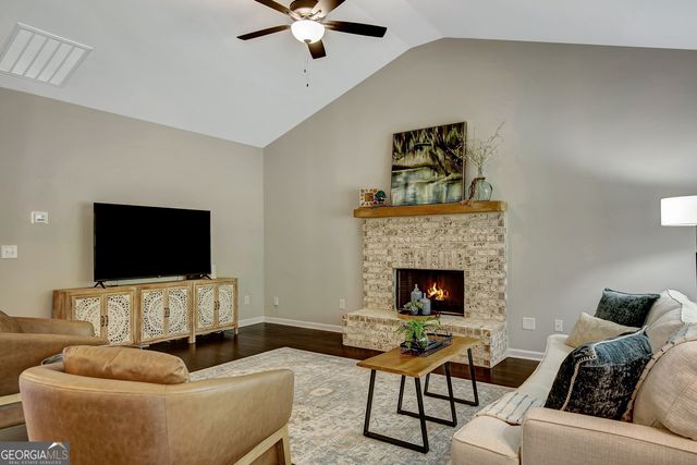 1253 Perkins Road, Hogansville, GA 30230