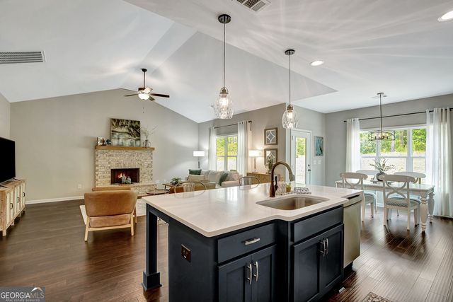 1253 Perkins Road, Hogansville, GA 30230
