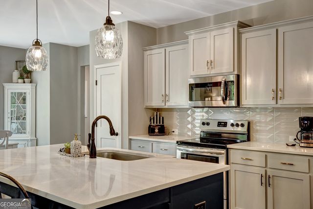 1253 Perkins Road, Hogansville, GA 30230