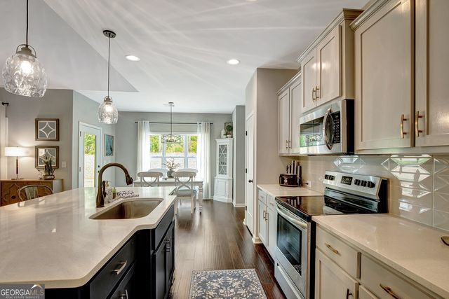 1253 Perkins Road, Hogansville, GA 30230