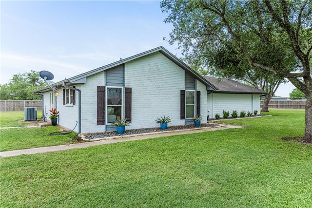 4585 County Road 56, Robstown, TX 78380