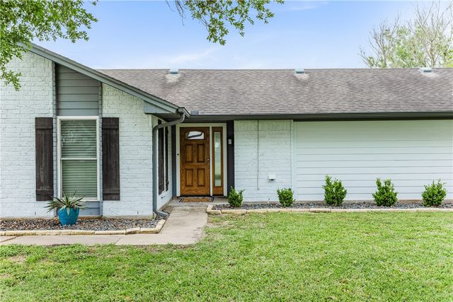 4585 County Road 56, Robstown, TX 78380