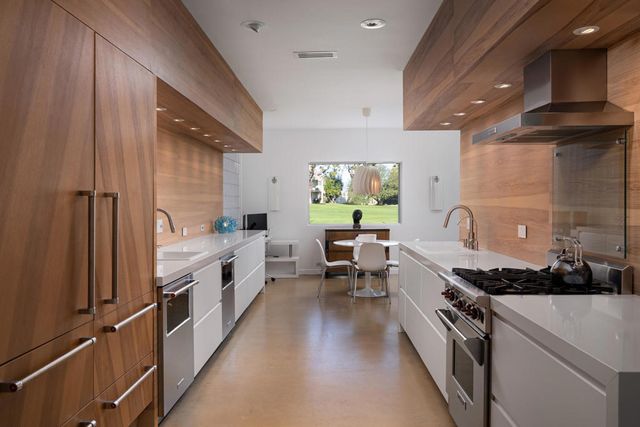 407 Desert Lakes Drive, Palm Springs, CA 92264